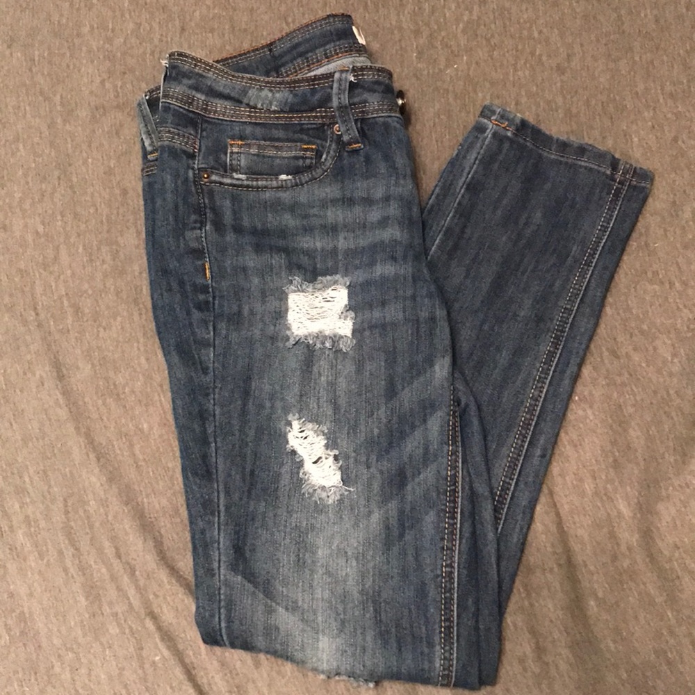 Dollhouse skinny ripped jeans